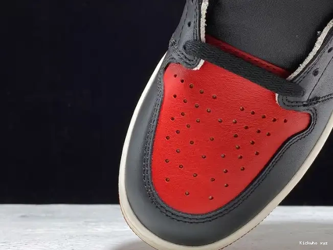OG Jordan 1 555088-610 Bred Toe High Retro Air 0516